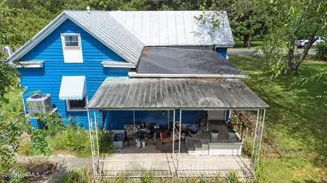 104 Trent Street Trenton NC 28585