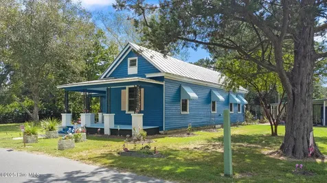 104 Trent Street Trenton NC 28585
