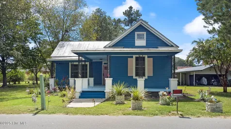 104 Trent Street Trenton NC 28585