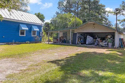 104 Trent Street Trenton NC 28585