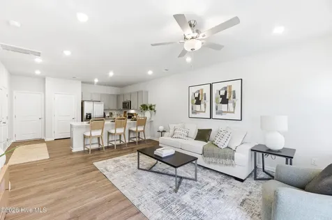 237 Senna Drive Holly Ridge NC 28445