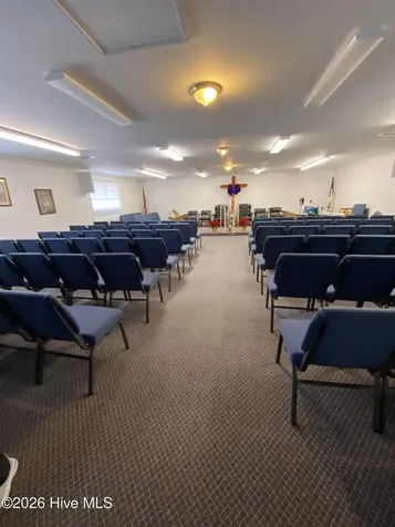 9380 Andrew Jackson Highway Laurel Hill NC 28351