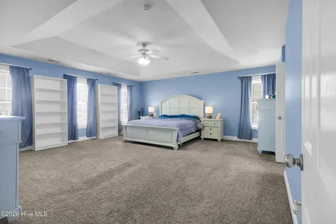 210 Dorovan Court Hubert NC 28539
