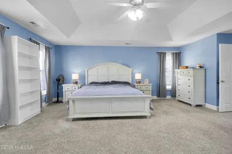 210 Dorovan Court Hubert NC 28539