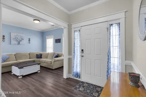 210 Dorovan Court Hubert NC 28539