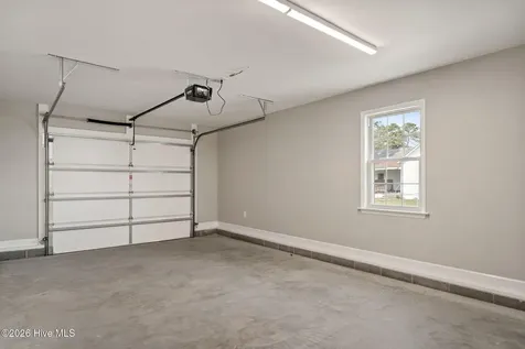 214 N Walnut Street Rose Hill NC 28458