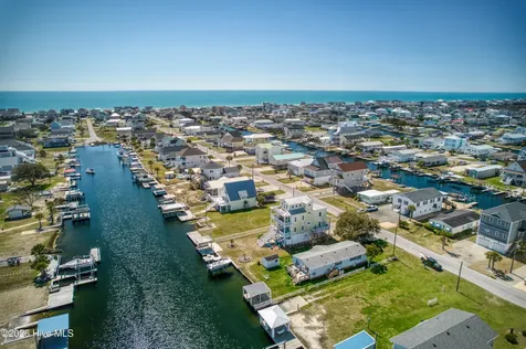 7060 7th Street Surf City NC 28445