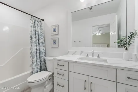 3350 Club Villas Drive Southport NC 28461