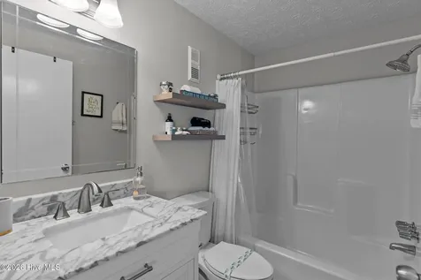 101 Seahorse Lane Carolina Beach NC 28428