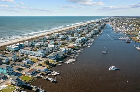 101 Seahorse Lane Carolina Beach NC 28428