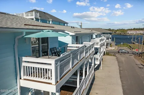 101 Seahorse Lane Carolina Beach NC 28428
