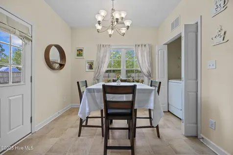 257 E Ivybridge Drive Hubert NC 28539