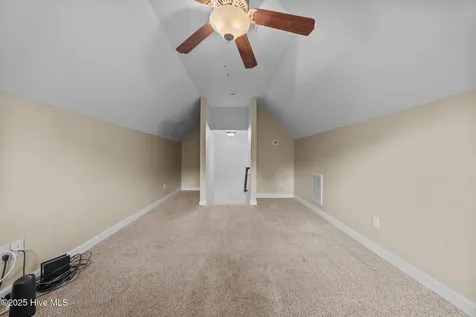 257 E Ivybridge Drive Hubert NC 28539