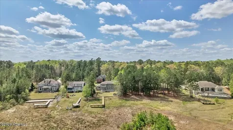 1035 Seagull Drive Vass NC 28394