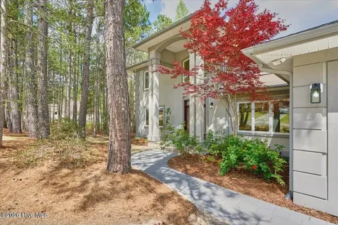 1035 Seagull Drive Vass NC 28394