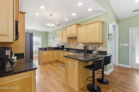 123 Mom Lane New Bern NC 28562