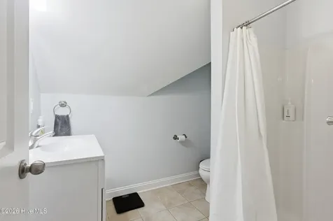 123 Mom Lane New Bern NC 28562