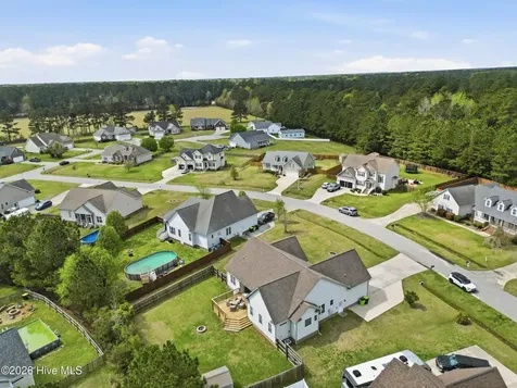 123 Mom Lane New Bern NC 28562