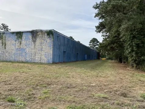 523 Flitter Hill Road Whiteville NC 28472