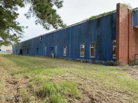 523 Flitter Hill Road Whiteville NC 28472