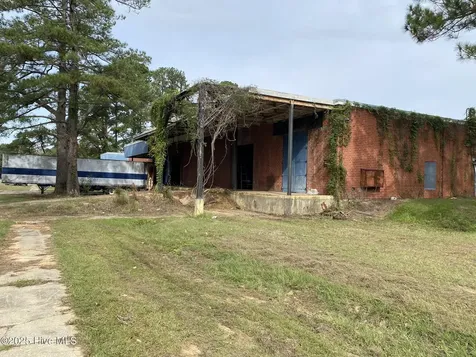 523 Flitter Hill Road Whiteville NC 28472