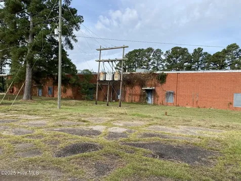 523 Flitter Hill Road Whiteville NC 28472