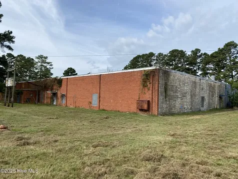 523 Flitter Hill Road Whiteville NC 28472