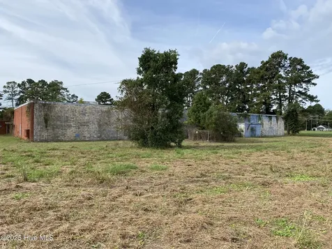 523 Flitter Hill Road Whiteville NC 28472