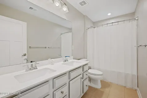 128 Glenmoor Path Moyock NC 27958