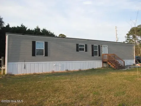 107 Paradise Lane Newport NC 28570