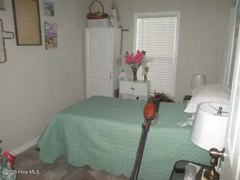 107 Paradise Lane Newport NC 28570