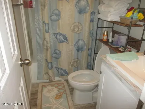 107 Paradise Lane Newport NC 28570