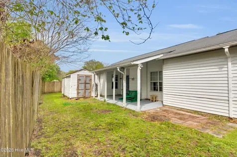 138 Leslie Lane Havelock NC 28532