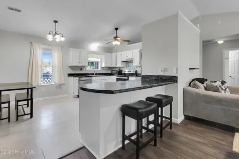 138 Leslie Lane Havelock NC 28532
