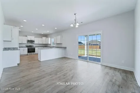 109 Twisted Vine Boulevard Jacksonville NC 28546