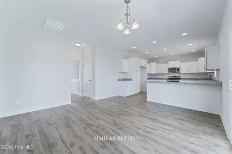 109 Twisted Vine Boulevard Jacksonville NC 28546