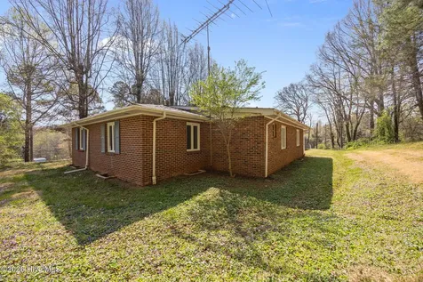 2297 Austin Traphill Road Elkin NC 28621