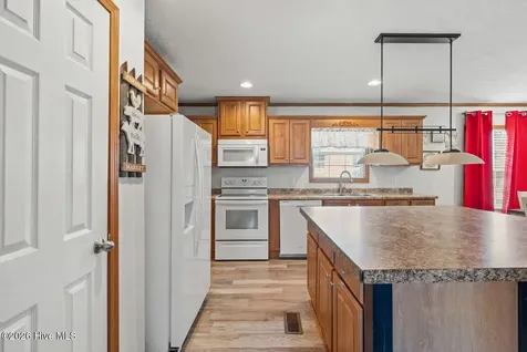 1856 Oxpen Road SW Supply NC 28462