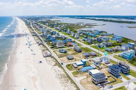 7401 9th Avenue North Topsail Beach NC 28460
