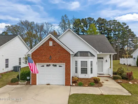 3621 Providence Place Winterville NC 28590