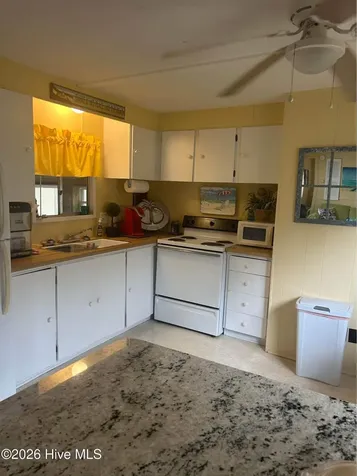 9136 E Calabash Drive SW Calabash NC 28467