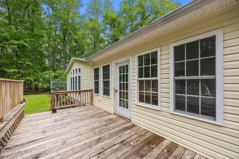 209 Old Ironsides Road Newport NC 28570