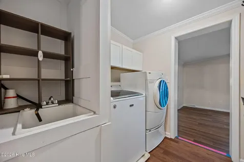 209 Old Ironsides Road Newport NC 28570