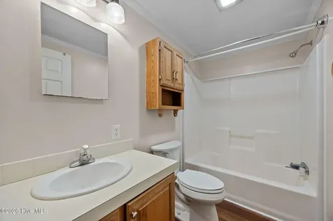 209 Old Ironsides Road Newport NC 28570