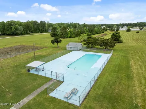 209 Old Ironsides Road Newport NC 28570