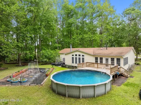 209 Old Ironsides Road Newport NC 28570