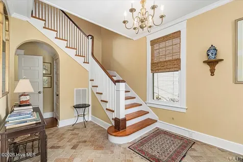 107 Selden Street Elizabeth City NC 27909