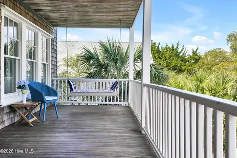 4 E Raleigh Street Wrightsville Beach NC 28480