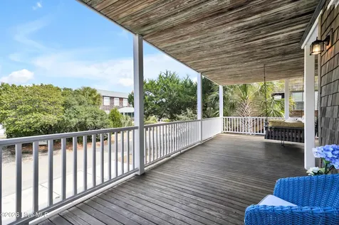 4 E Raleigh Street Wrightsville Beach NC 28480
