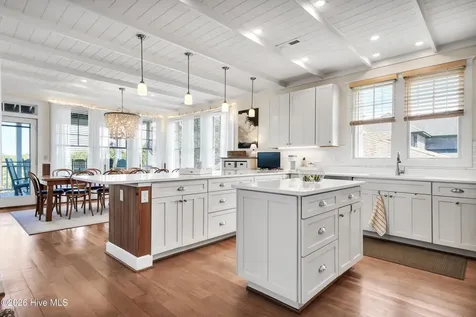 4 E Raleigh Street Wrightsville Beach NC 28480